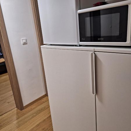 Guesthouse Flower ليوبليانا المظهر الخارجي الصورة